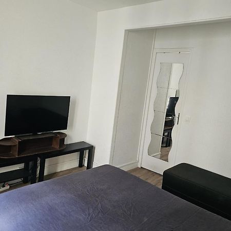 Cozy Apartment In The Heart Of The 10Th パリ エクステリア 写真